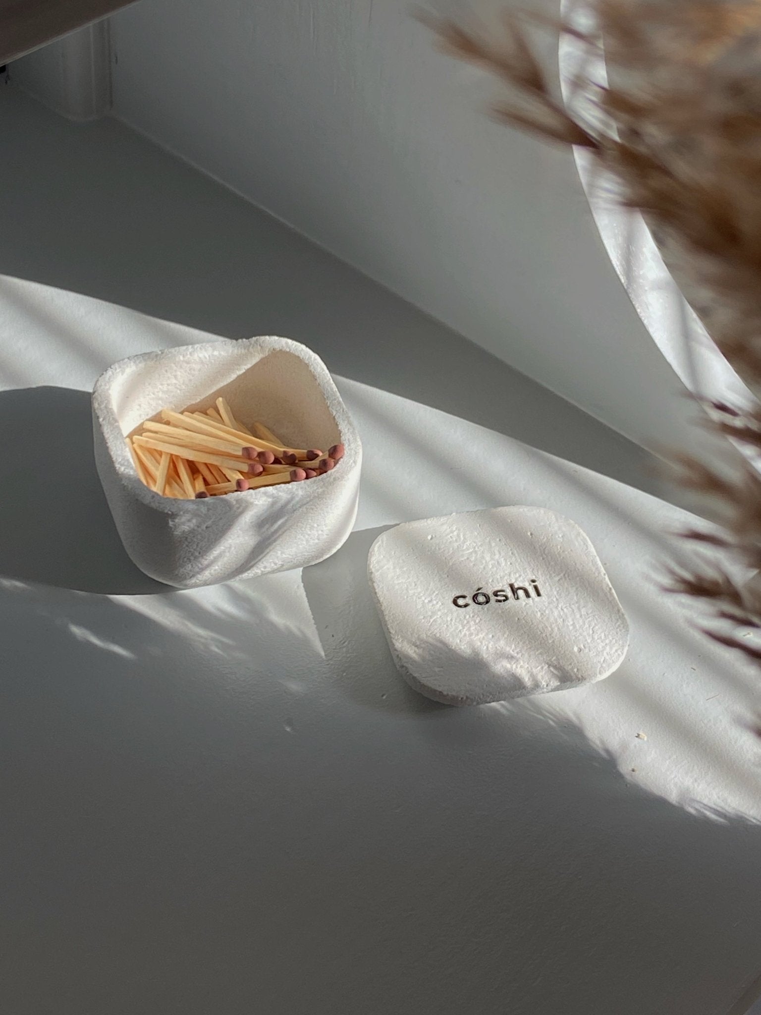 Concrete box for matches - Coshi.store